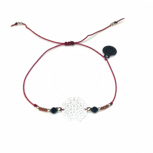 Bransoletka Naturalność  z granatami i z rozetką 