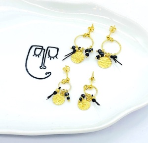 Kolczyki koła sztyft  boho czarny turmalin blaszka niteczka czarna  złocona 