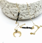 Naszyjnik łańcuszek z czarnym turmalinem  filigranowa Lunula Luna Księżyc 50cm złocony  